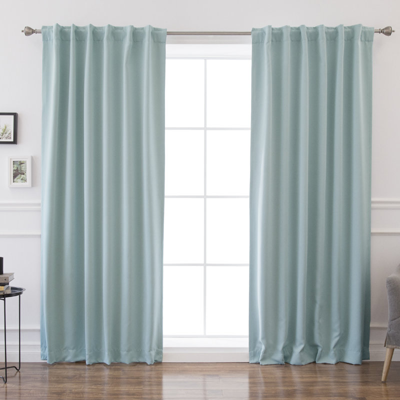 Beachcrest Home Sweetwater Solid Blackout Thermal Rod