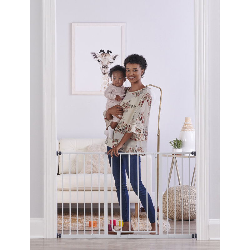 easy open baby gate