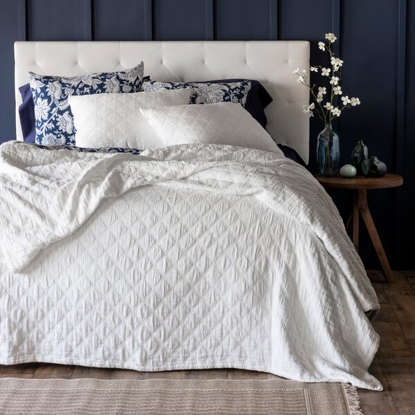 Martha Stewart Collection INDIGO DREAM Standard Pillow Sham Indigo Blue White 