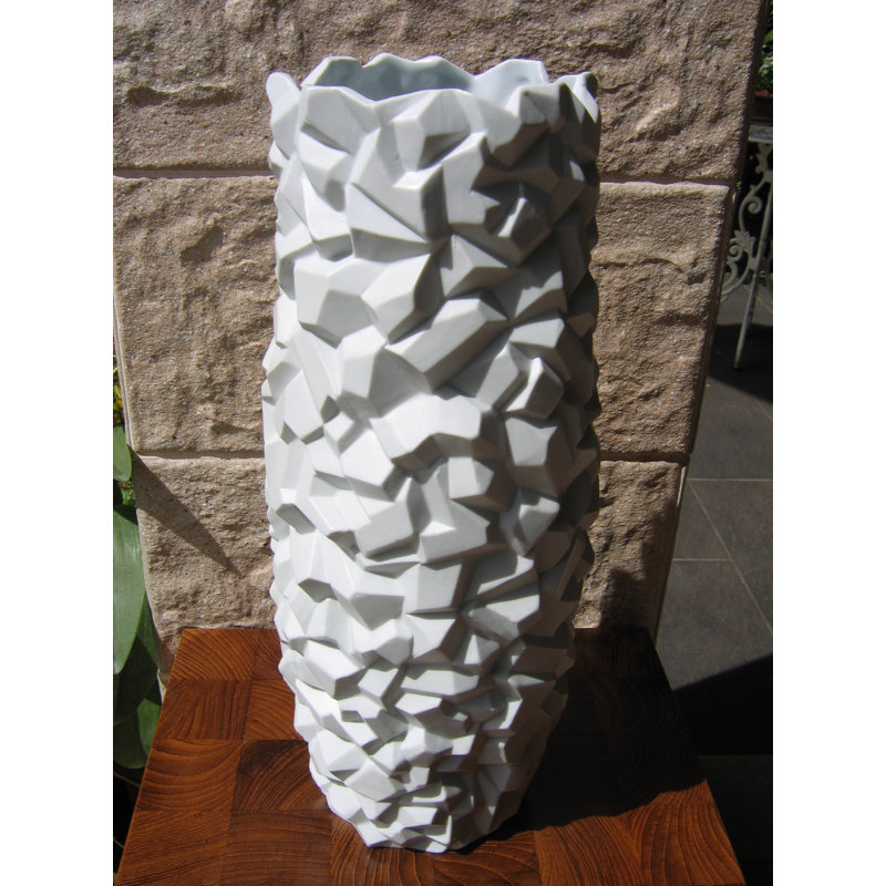 Porcelain Iodite Vase