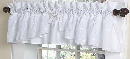 eyelet crib bedding