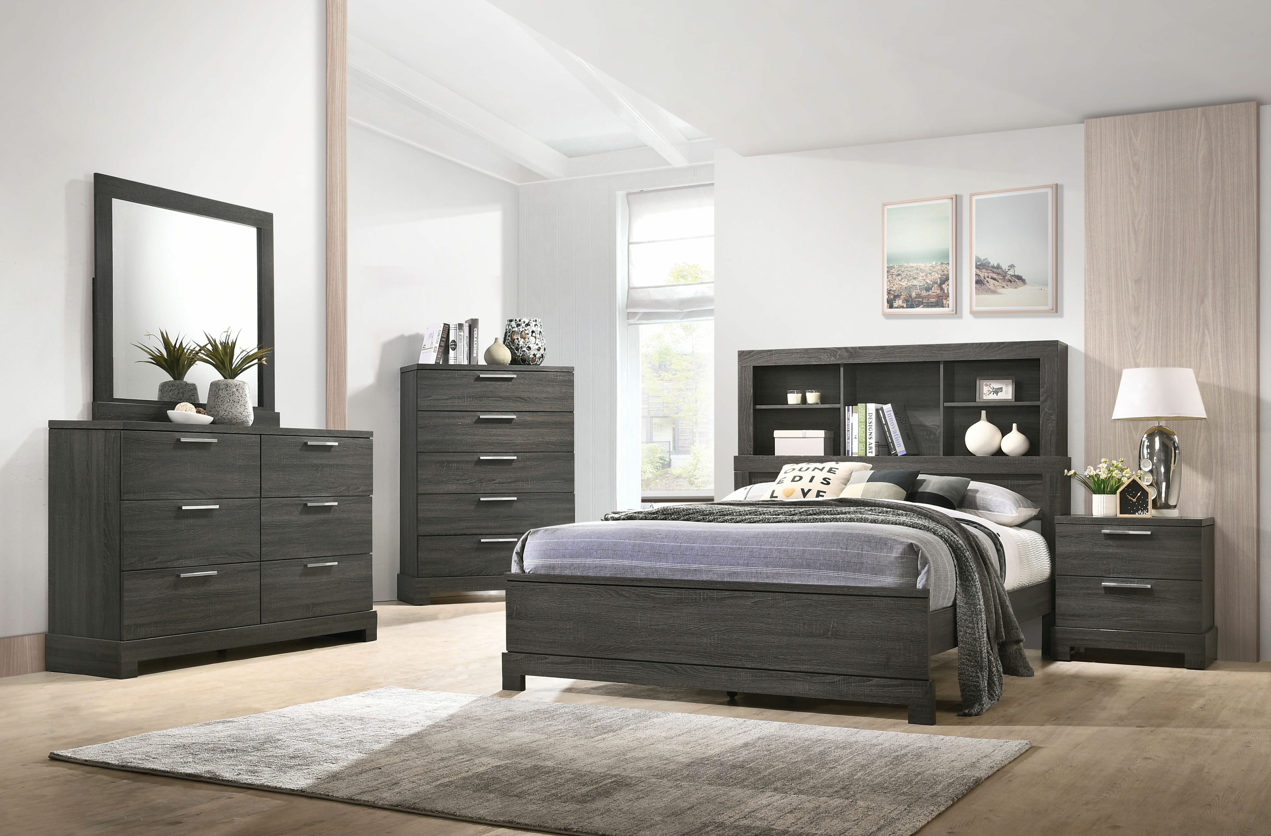 Brayden Studio Sunglow Queen Standard Configurable Bedroom Set