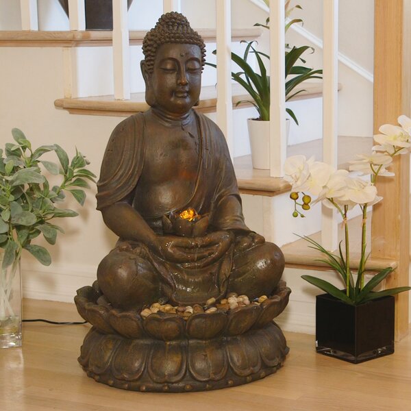 Small-sized beautiful Wooden buddha sculpture varnished 