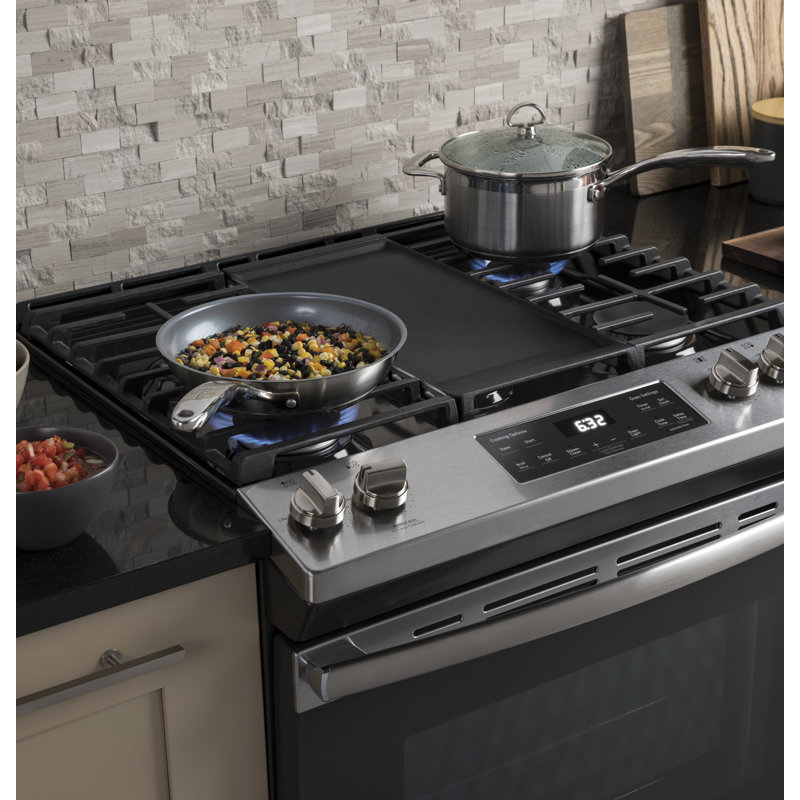 Ge Appliances 30 5 3 Cu Ft Slide In Gas Range With Griddle