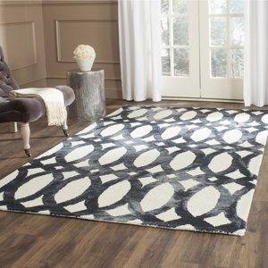Edie Hand Tufted Ivory/Graphite Area Rug