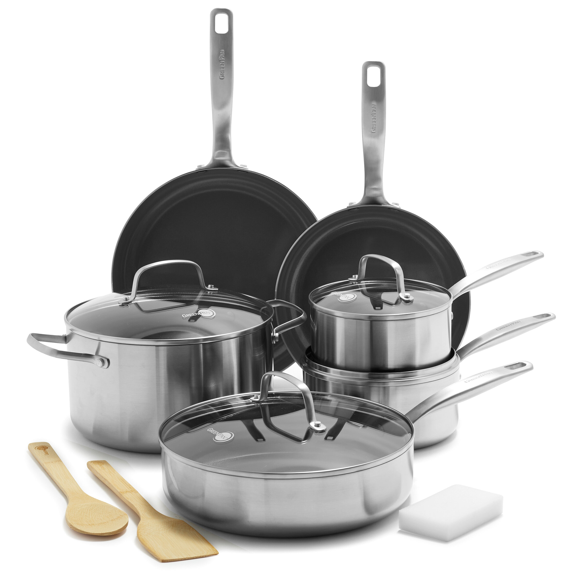 Set of 12 pots and pans made of stainless steel. 