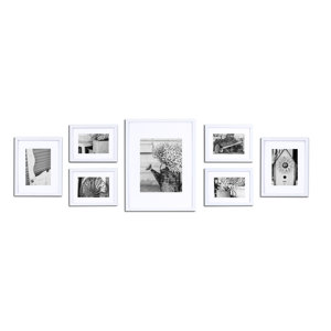7 Piece Perfect Wall Picture Frame Set