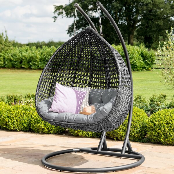 Garten Living Hängesessel Maumee mit Gestell | Wayfair.de