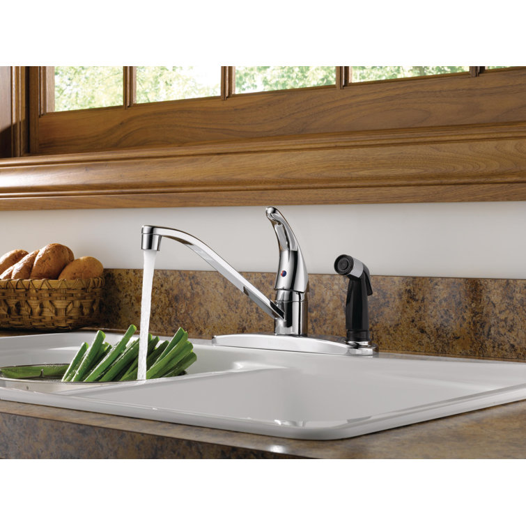Single Handle Centerset Kitchen Faucet with Side Spray