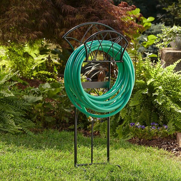Garden Hose Holder with Ground Stakes Tool Free Detachable Metal Water Hose 