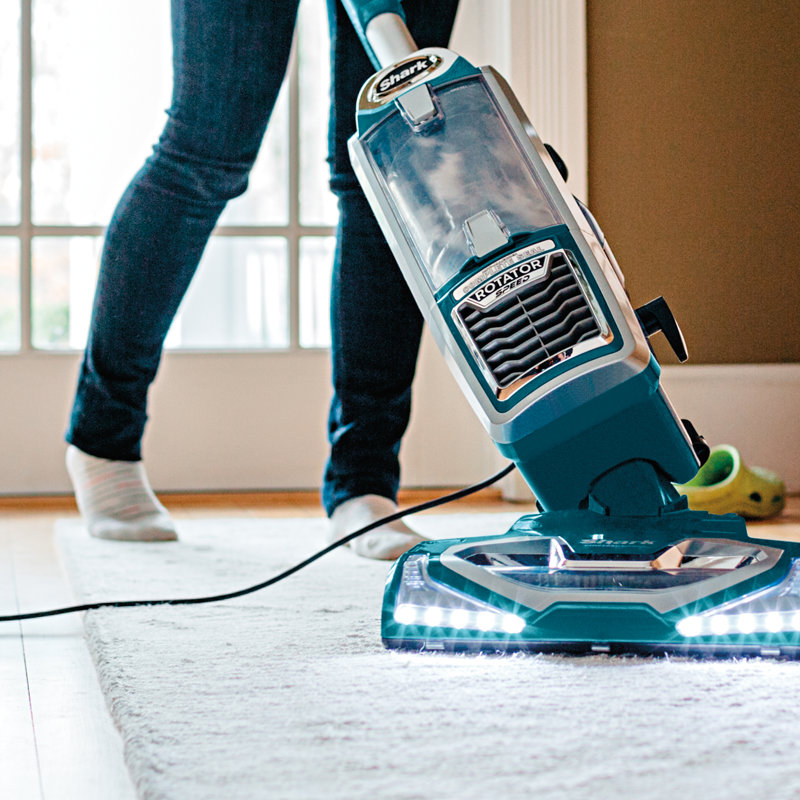 Shark Rotator Powered Lift Away Speed Bagless Upright Vacuum