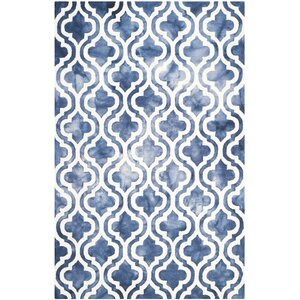 Hand-Tufted Navy/Ivory Area Rug