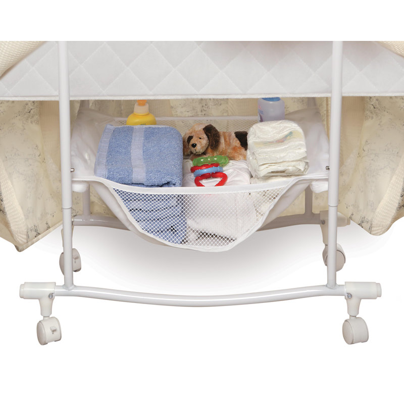 bedding for a bassinet