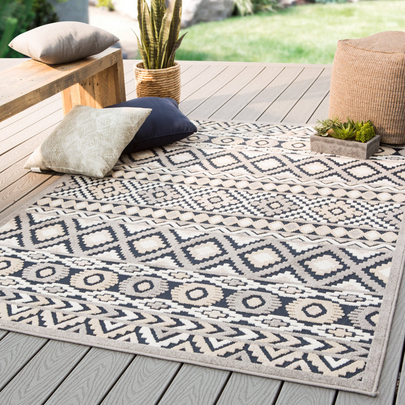 New London Geometric Beige/Gray Indoor/Outdoor Area Rug & Reviews