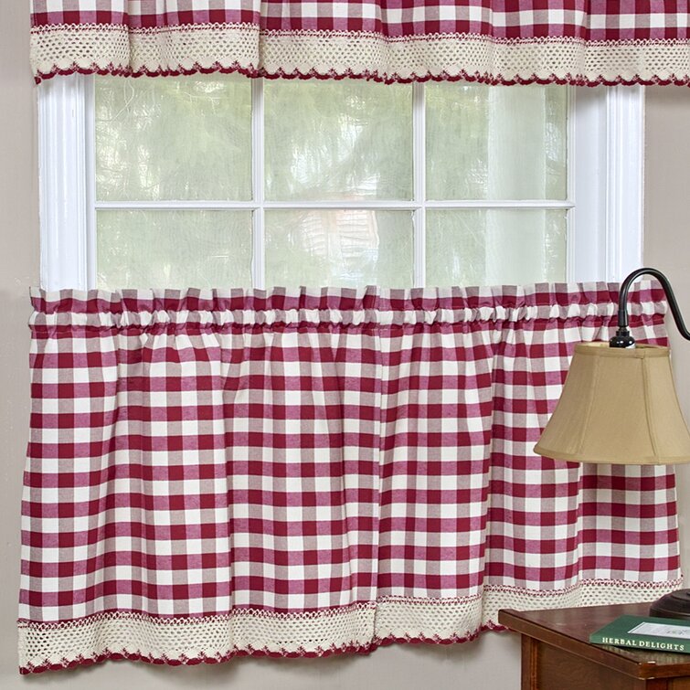 Laurel Foundry Modern Farmhouse Tejeda Plaid Tailored 58'' Cafe Curtain ...