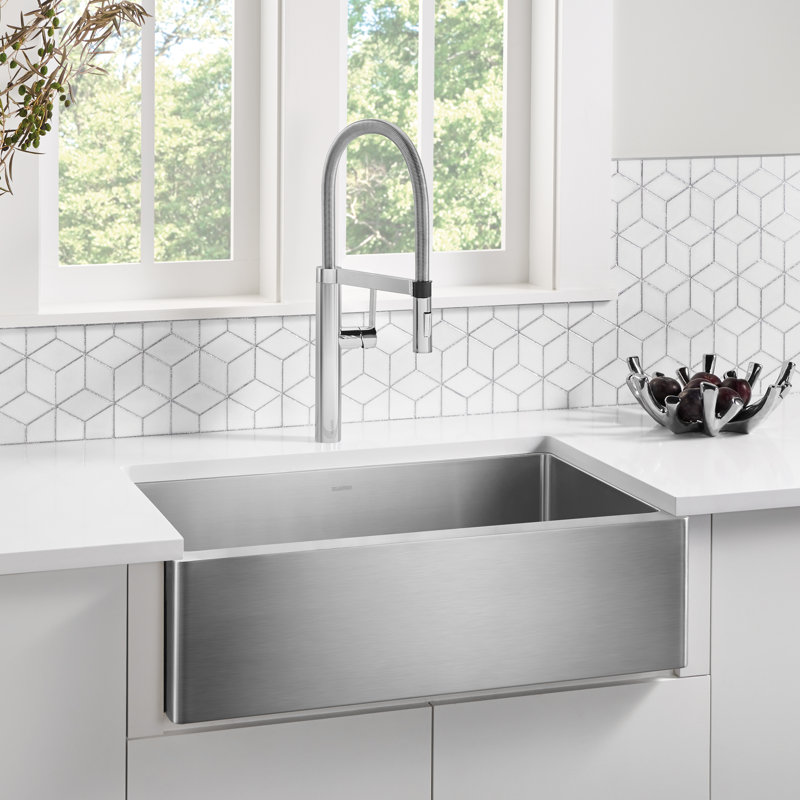Blanco Quatrus R15 32" L x 19" W Farmhouse/Apron Kitchen Sink