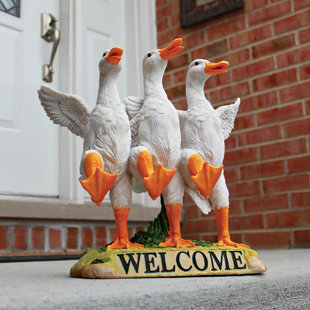 Jati Mama Duck with 3 Ducklings Ornaments for Home or Garden Brand Quality /& Value