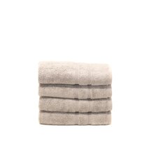 2 X ANTIBACTERIAL  BAMBOO LUXURIOUS TOWELS plus FREE POSTAGE.SUPER SALE NOW ON 