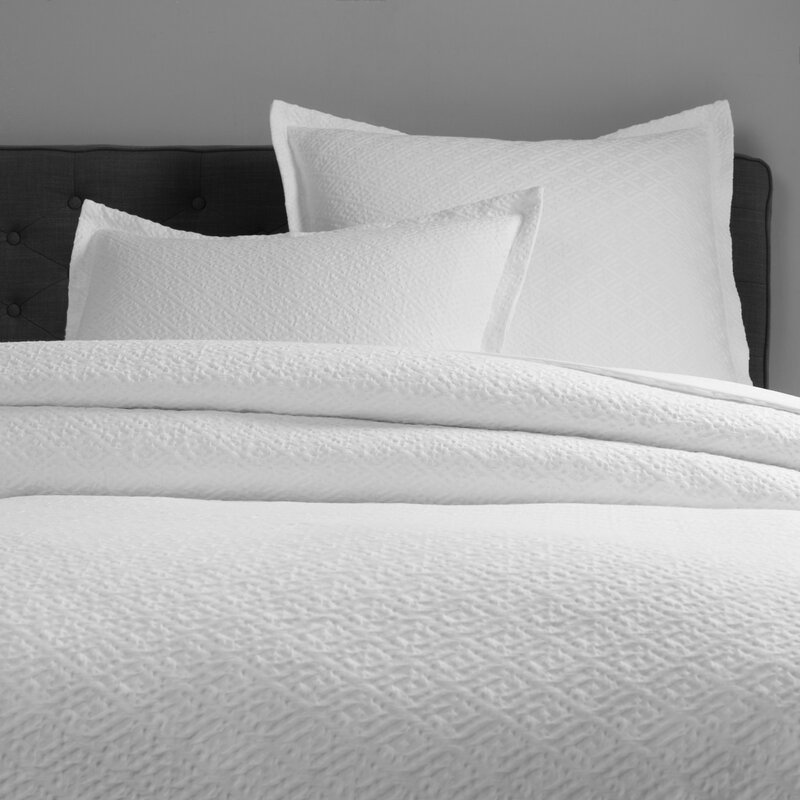 ugg bedding white