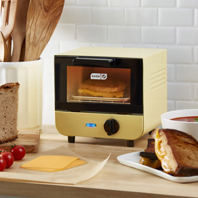 DASH Dash Mini Toaster Oven  Finish: Yellow