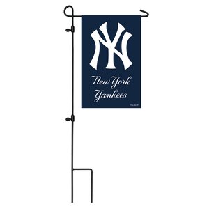 MLB Applique Garden Flag