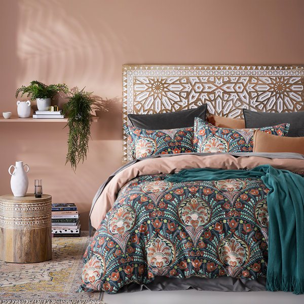 Alexandra Petals Patchwork Reversible Bedspread 3 Piece Quilt Bed Comfort set 