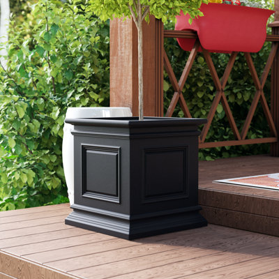 Takeia Self Watering Planter Box