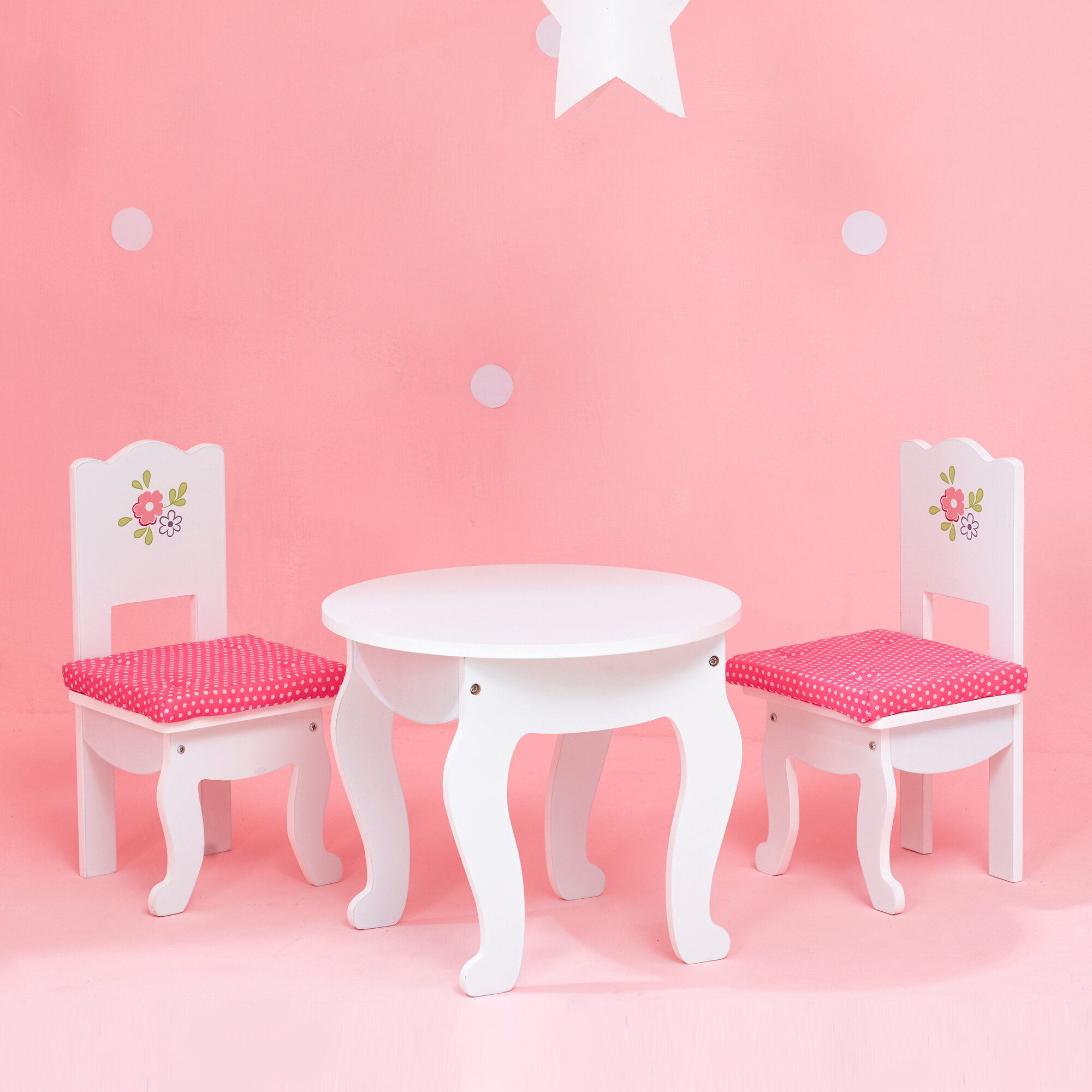 doll table and chairs