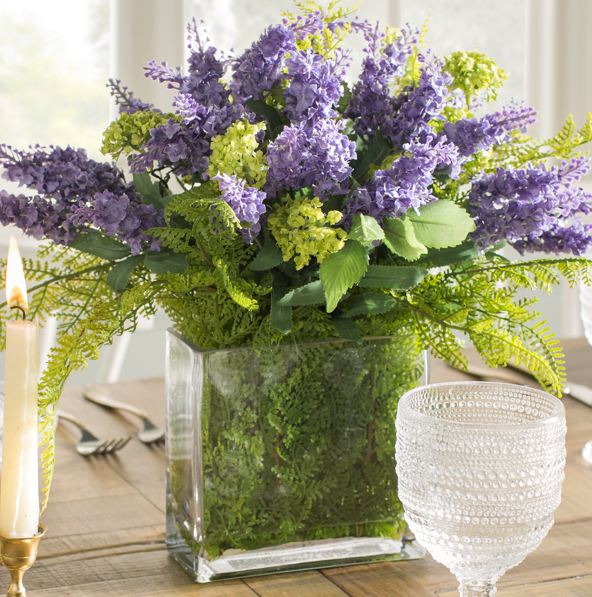 dining room table flower arrangements