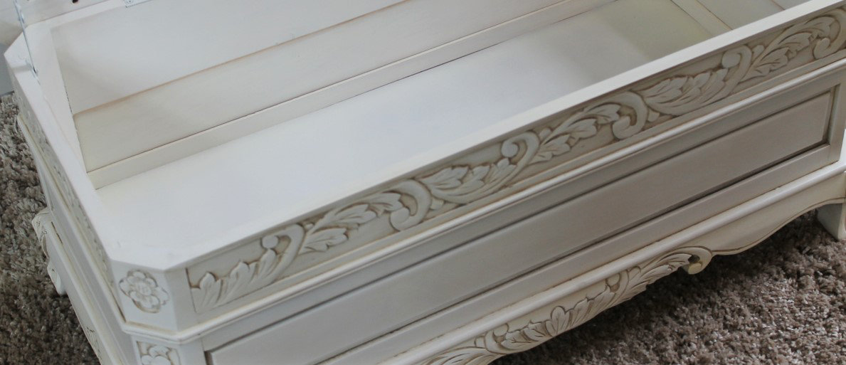 International Caravan Windsor Antique White Wood Indoor Bench ... International Caravan Windsor Antique White Wood Indoor Bench ...
