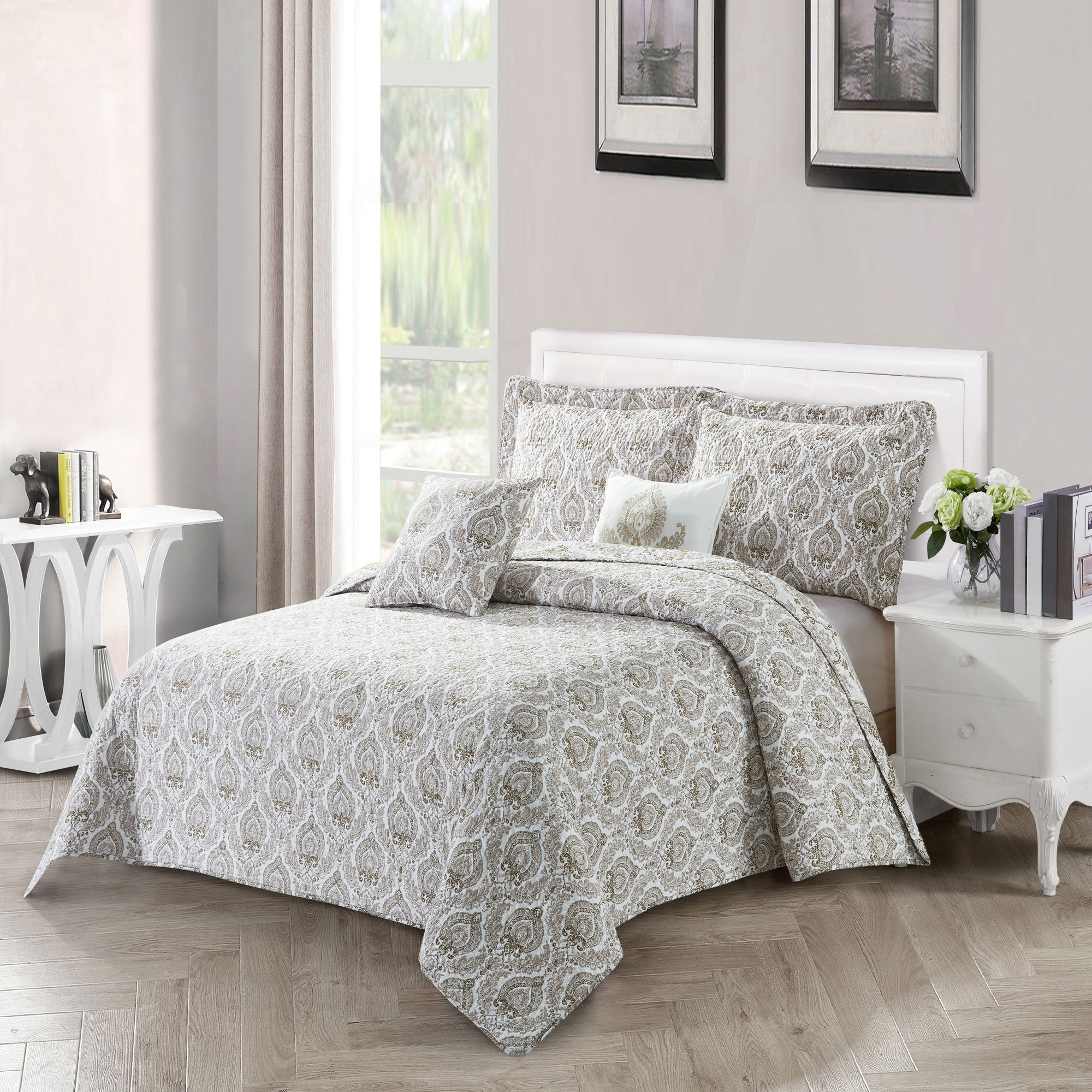 House Of Hampton Maleah Heart Damask Reversible Quilted Bedspread Set Reviews Wayfair