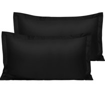 black pillow sham