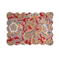 Floral on White COTTAGE ROSE Quilted Reversible Round C/&F Placemat