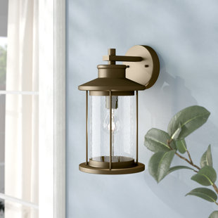 Best Pershore 1-Light Outdoor Wall Lantern By Alcott Hill Outdoor Lighting Pershore 1-Light Outdoor Wall Lantern By Alcott Hill Outdoor Lighting