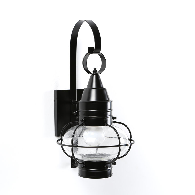 Breakwater Bay Withyditch Traditional Outdoor Wall Lantern Outdoor Wall Lantern