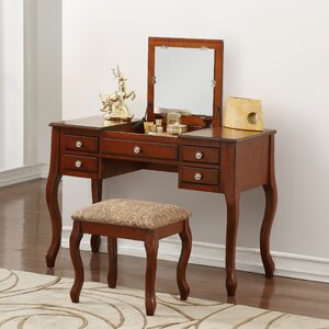 Darianna Vanity Set