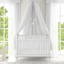 white ruffle crib bumper