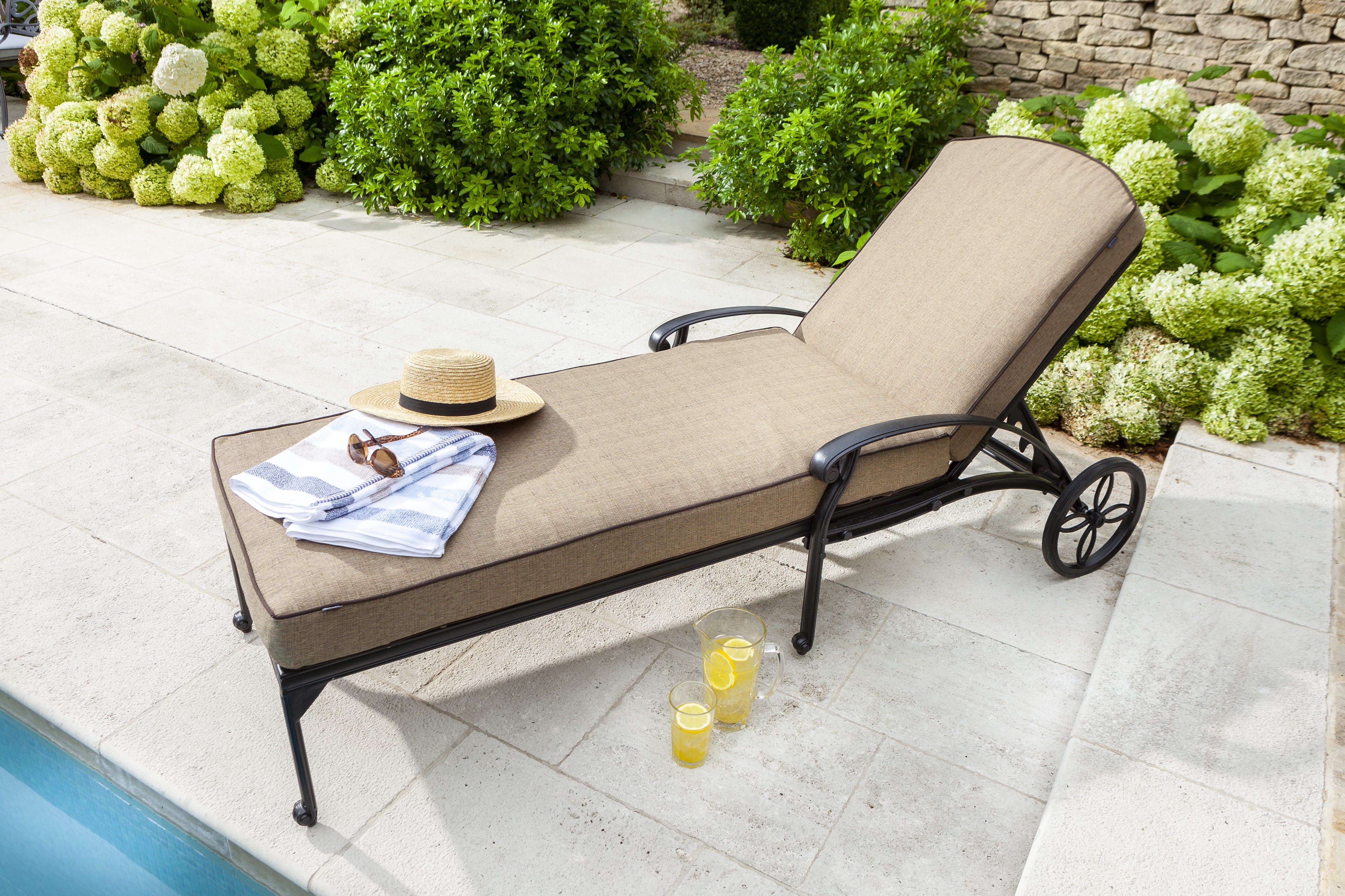 cast sun lounger