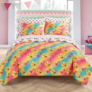 Liya Love Bed in a Bag Bedding Set