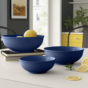 blue serving bowls