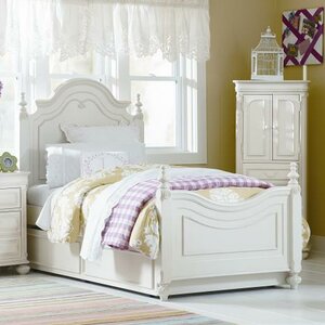 Kassidy Panel Bed