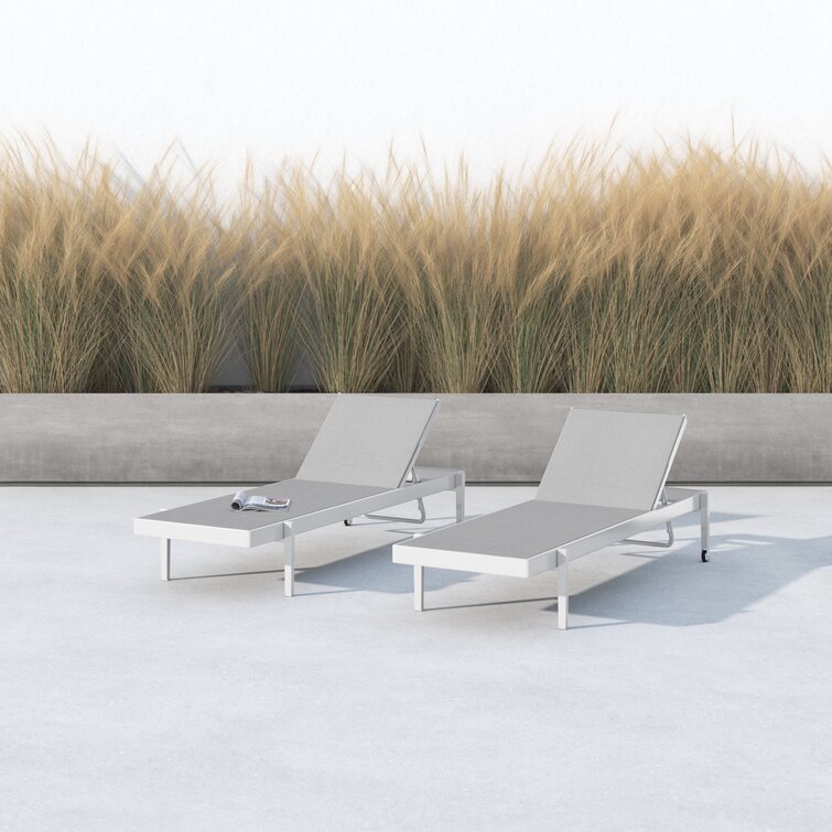 urban set of 2 sun loungers