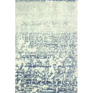 Arlingham Ivory/Blue Area Rug