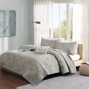 Chasing 4 Piece Coverlet Set