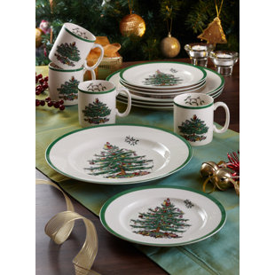 Spode Christmas Tree 12 Piece Dinnerware Set, Service for 4