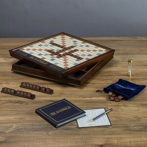 Scrabble Deluxe Edition