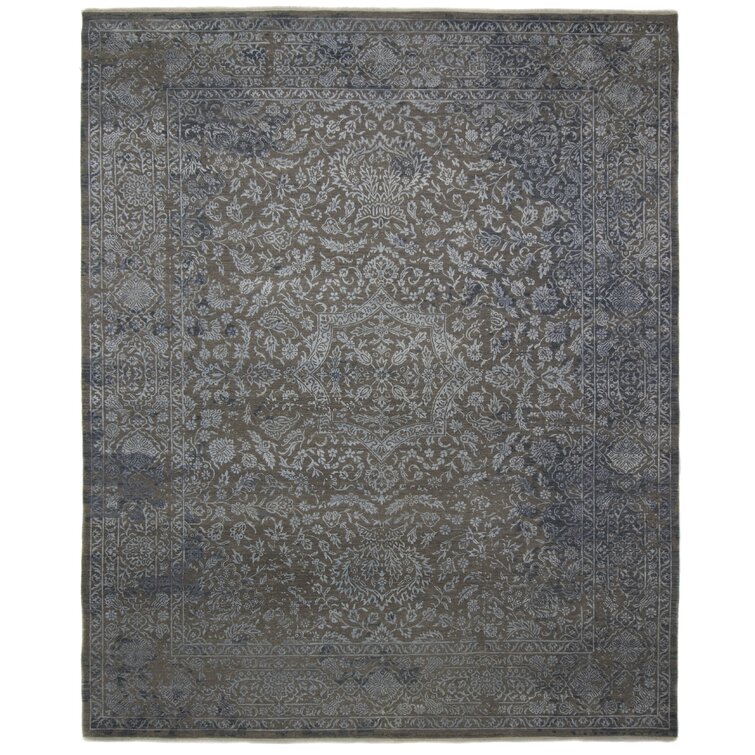 8' 0 x 9' 10 Mist Solo Rugs Erase Hand Knotted Area Rug 