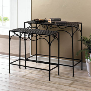 Umber Wicker 2 Piece Nesting Tables