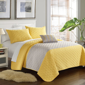 Dominic 4 Piece Quilt Set