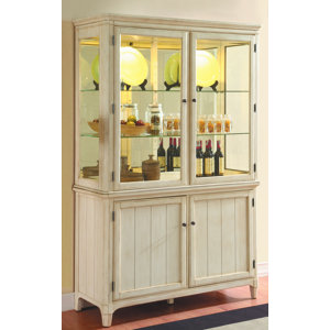 Geschirrschrank von SchaefferAmericanHome
